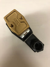 Cargar imagen en el visor de la galería, Válvula solenoide CKD AB41-2G-3-02G-DC24V 24 V CC