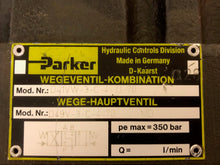 Cargar imagen en el visor de la galería, Válvula de control direccional Parker D41VW-3-C-4-JJ-70 Cetop 7 NG16