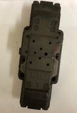 Cargar imagen en el visor de la galería, Válvula de control direccional Parker D41VW-3-C-4-JJ-70 Cetop 7 NG16