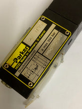 Cargar imagen en el visor de la galería, Válvula hidráulica Parker PRM2 PP 07S40 PRM2PP07S40 Interruptor
