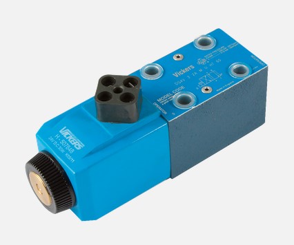 Danfoss Eaton Vickers DG4V-3-2A-M-U-A6-60 - 529763 - 110V AC Solenoid Operated Directional Control Valve